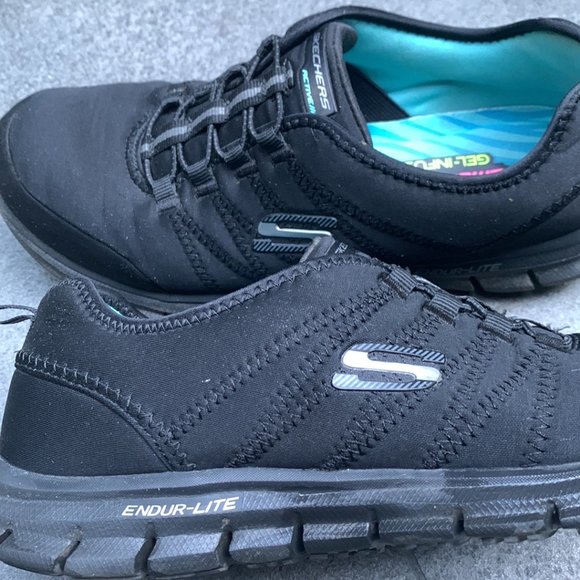 Black Skechers, very light! - Picture 8 of 8